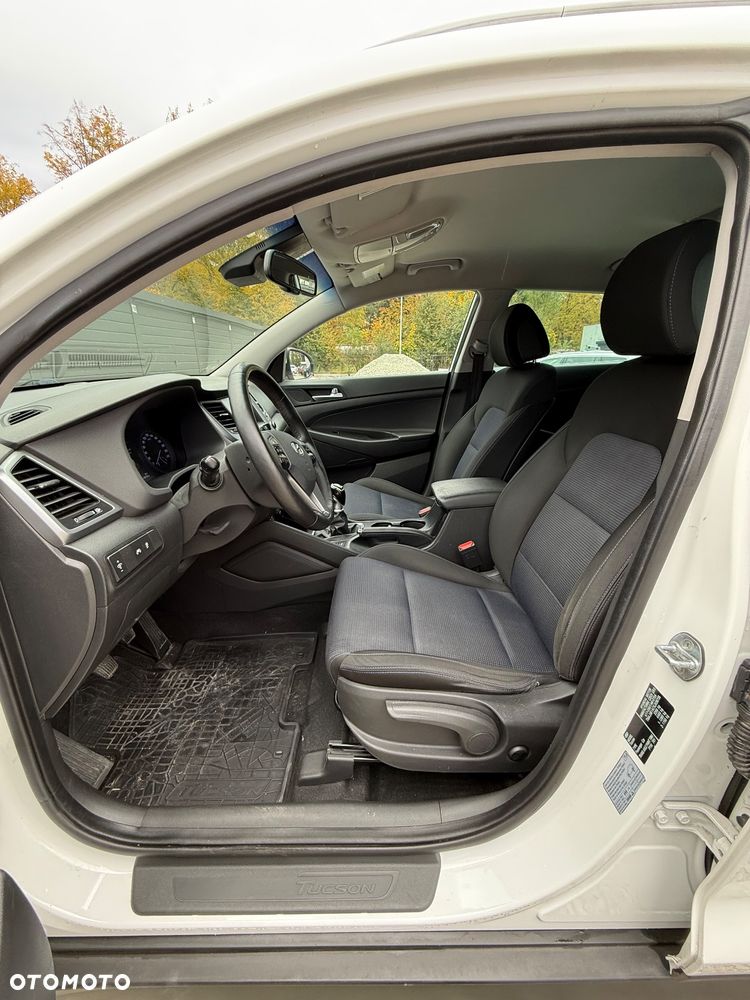 Hyundai Tucson 2.0 CRDi 4WD Advantage - 8