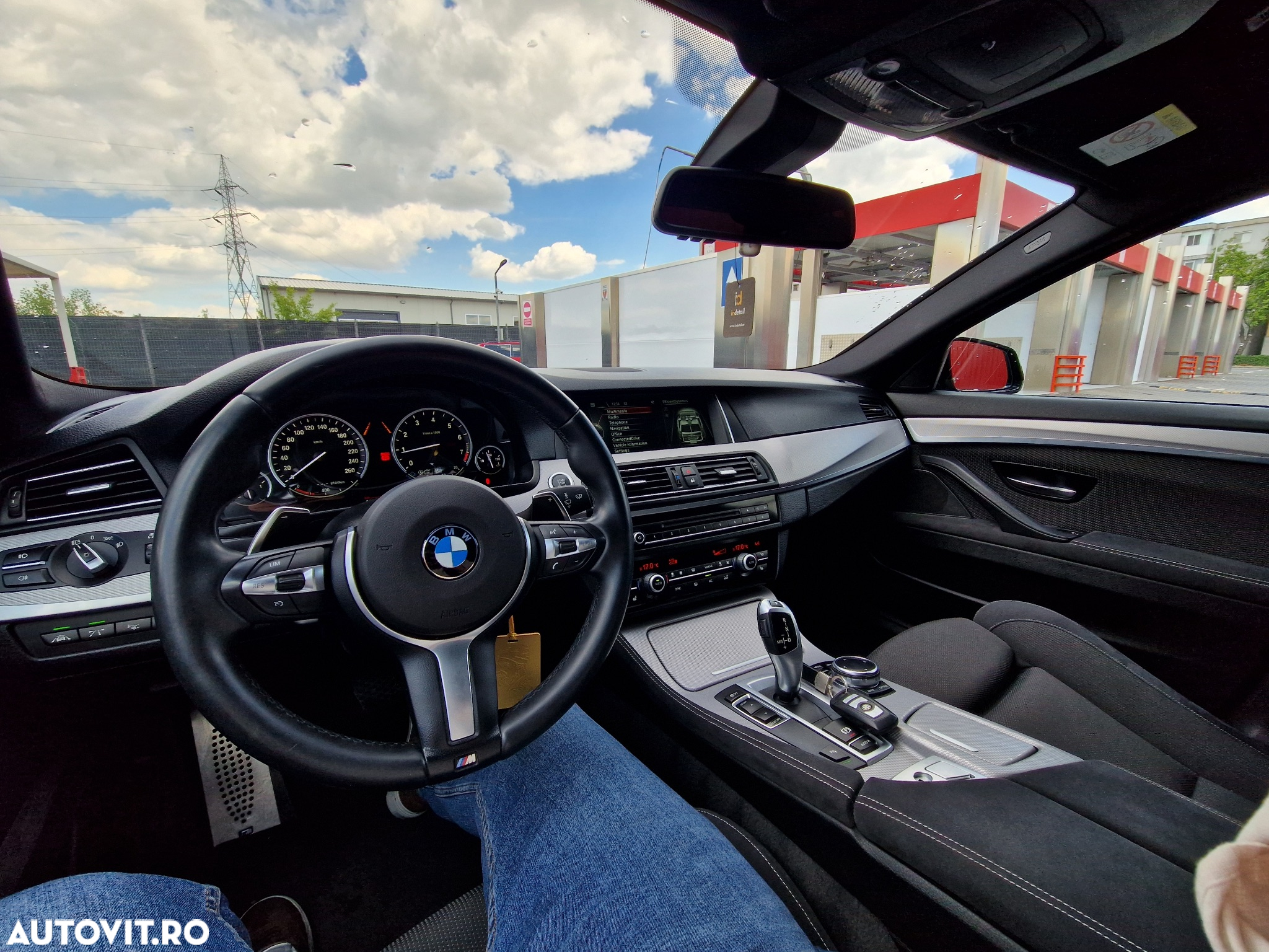 BMW Seria 5 - 12