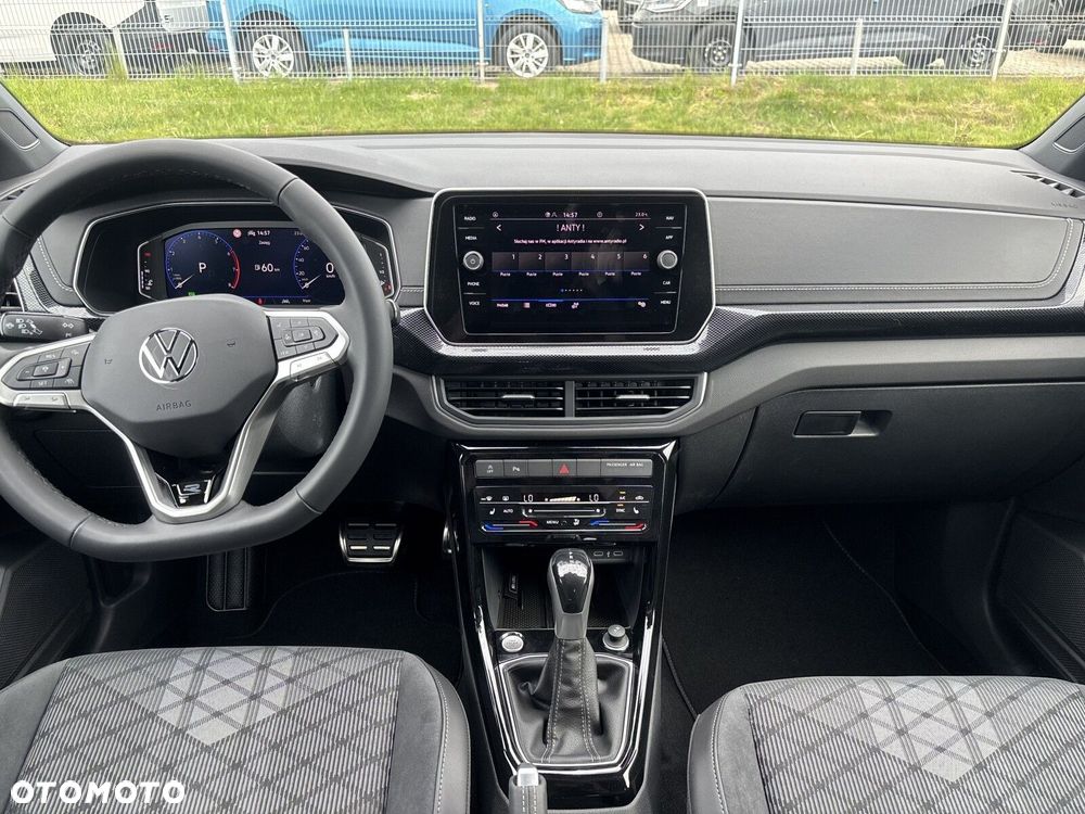 Volkswagen T-Cross - 24