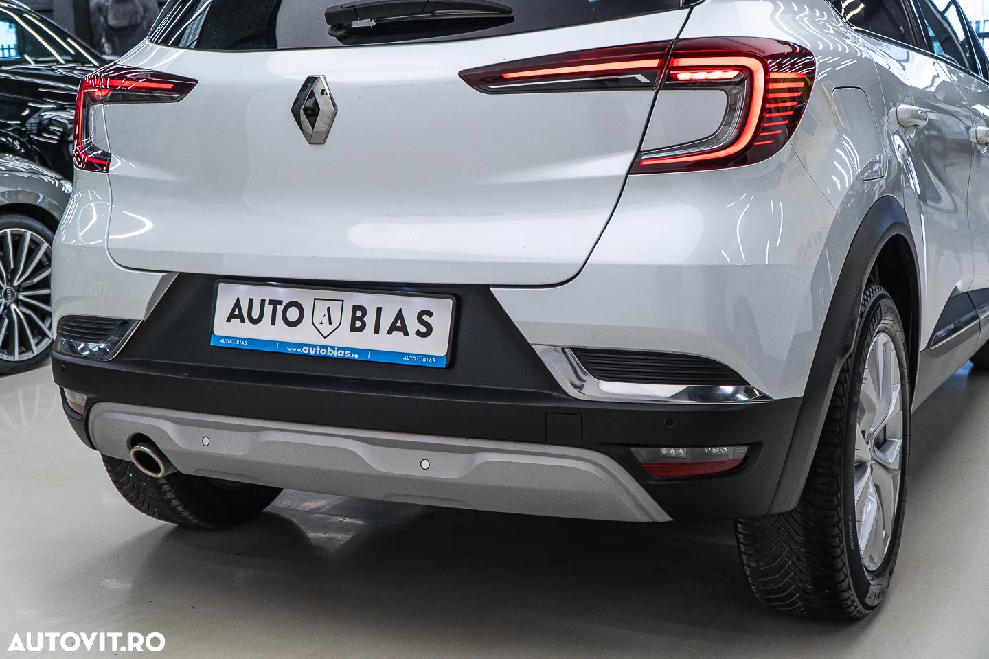 Renault Captur TCe Mild Hybrid 140 EDC GPF EVOLUTION - 13