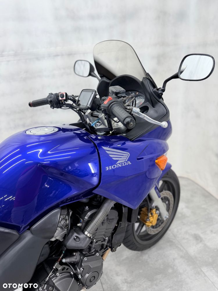 Honda CBF - 15