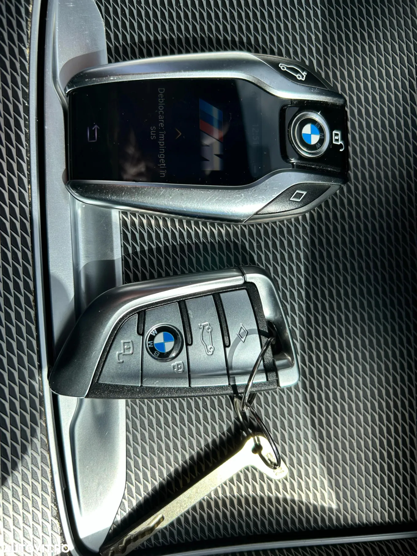 BMW X6 M M50d - 33