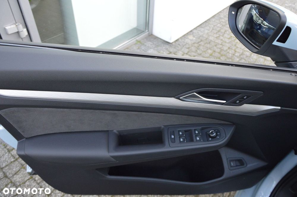 Volkswagen Golf - 7
