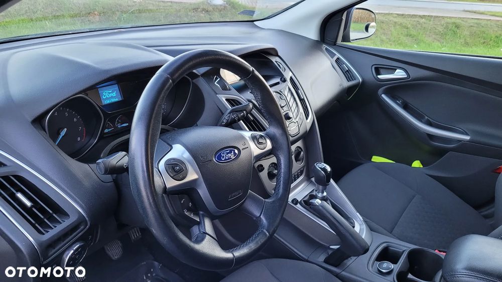 Ford Focus 1.0 EcoBoost Trend - 8