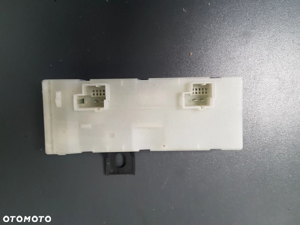 MERCEDES STEROWNIK KLAPY MODUŁ A2139000814 - 2