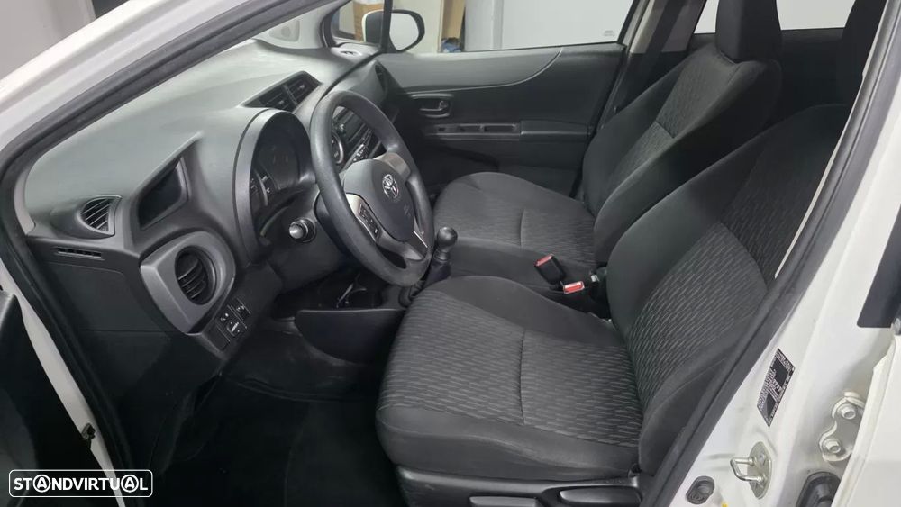 Toyota Yaris 1.0 VVT-i ACtive+AC - 6