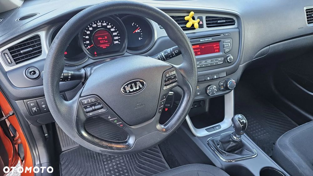 Kia Ceed 1.4 CRDi 90 Spirit - 25