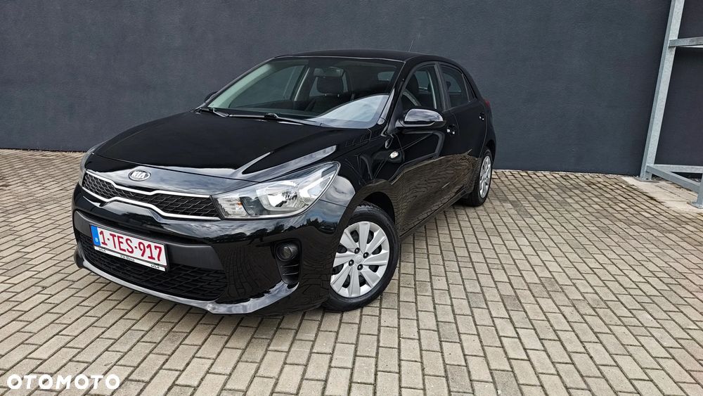 Kia Rio 1.2 M - 10