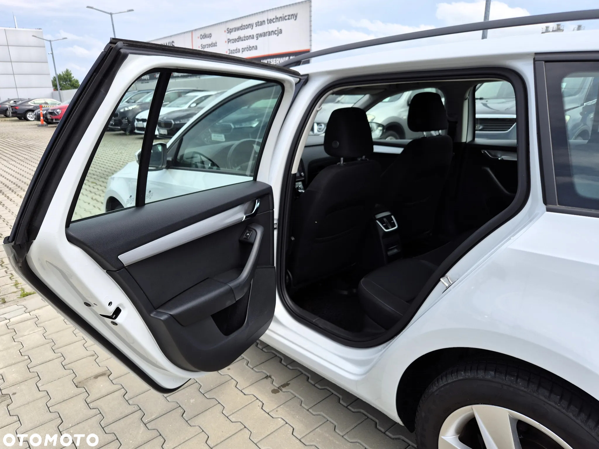 Skoda Octavia 1.5 TSI ACT Ambition DSG - 15