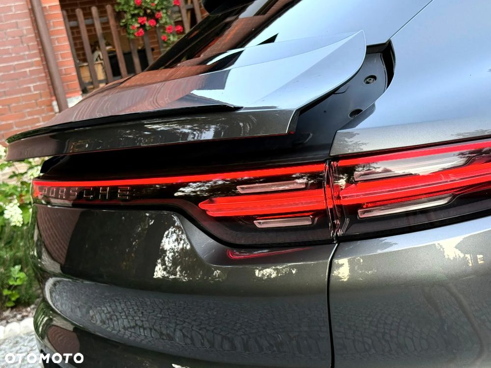 Porsche Cayenne S - 36