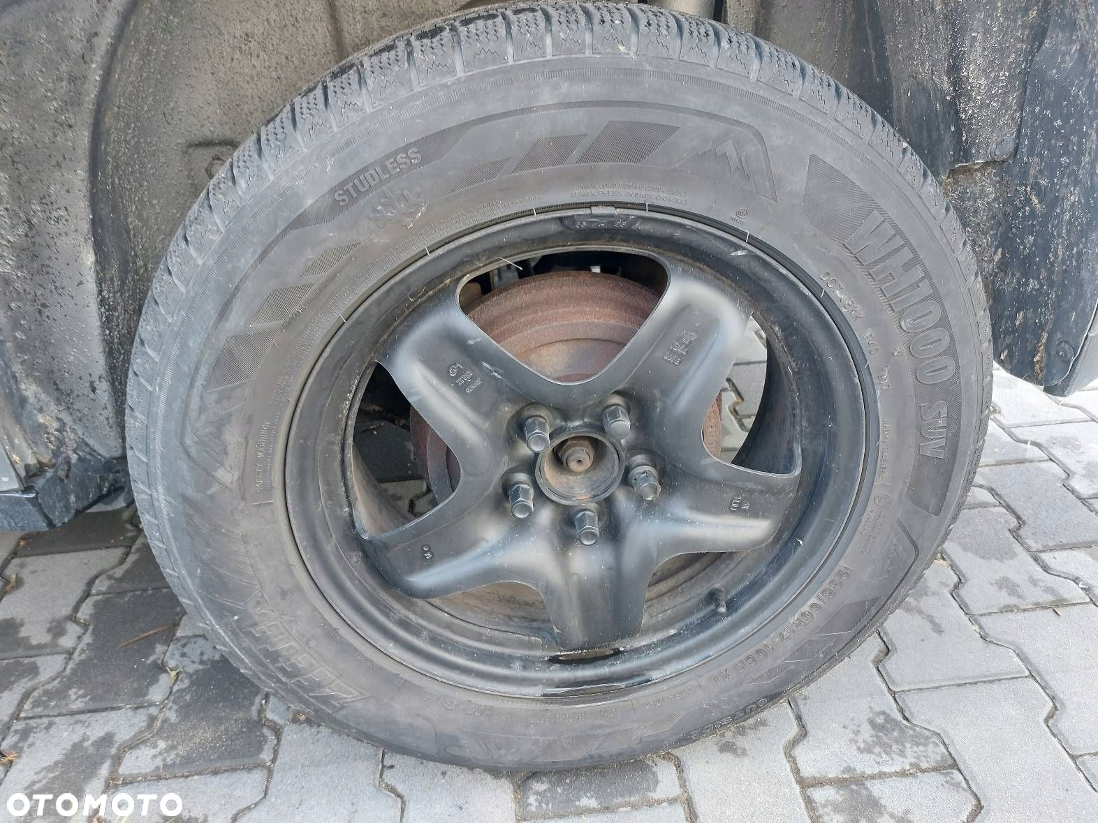 FELGI STALOWE + OPONY 4 SZT 5X115 FI 70,3 ET 44 7Jx17 ZETEX 235/60 R17 - 5
