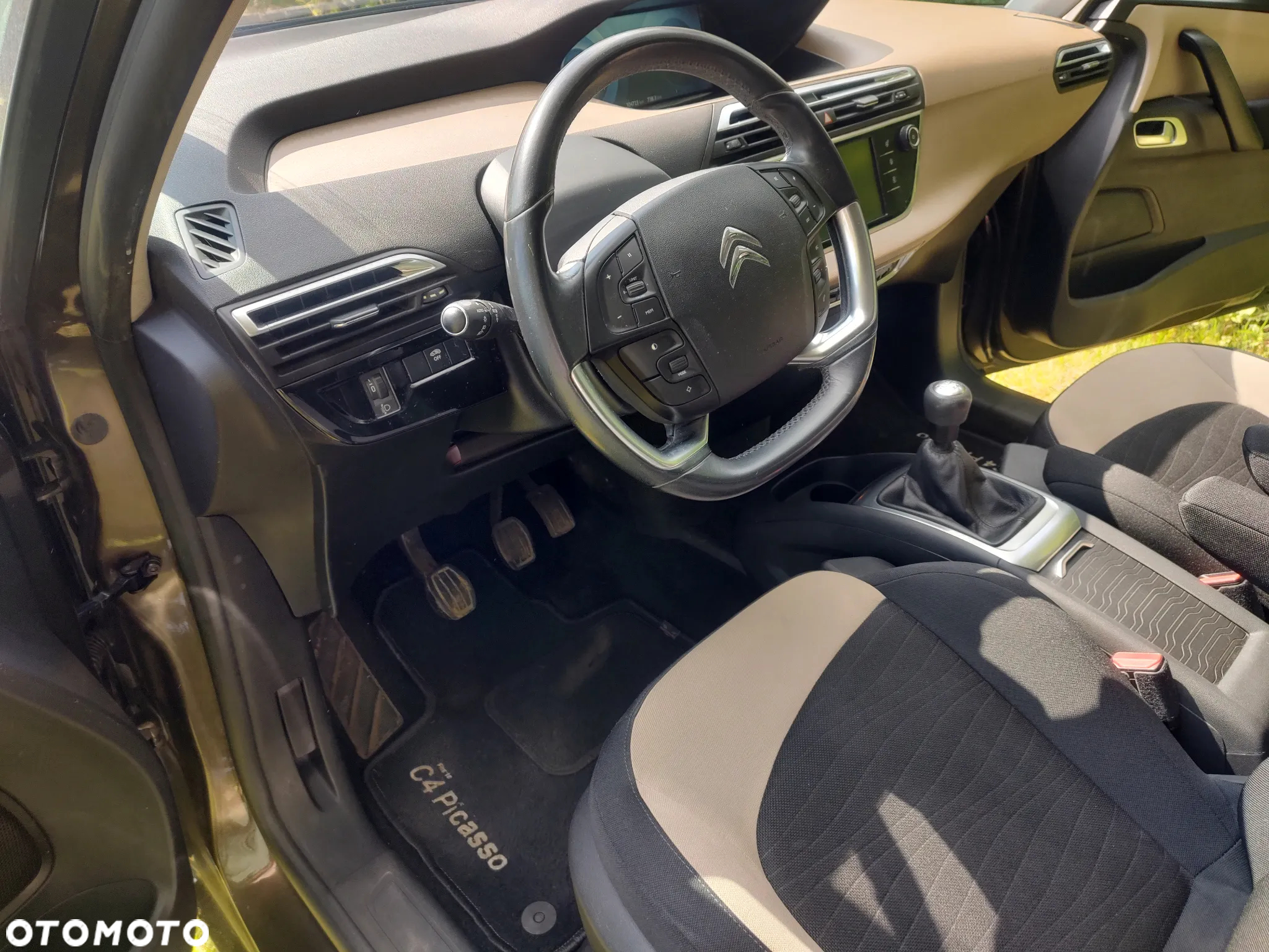 Citroën C4 Grand Picasso 1.6 e-HDi Intensive - 26
