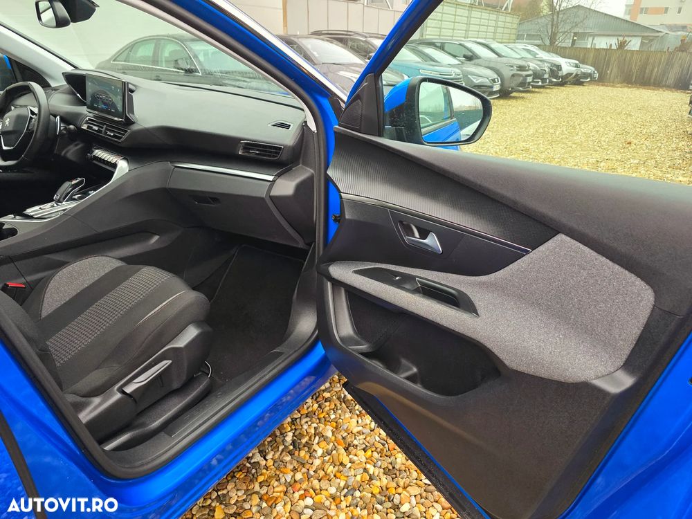 Peugeot 3008 BlueHDi 130 Stop & Start EAT8 Allure Pack - 14