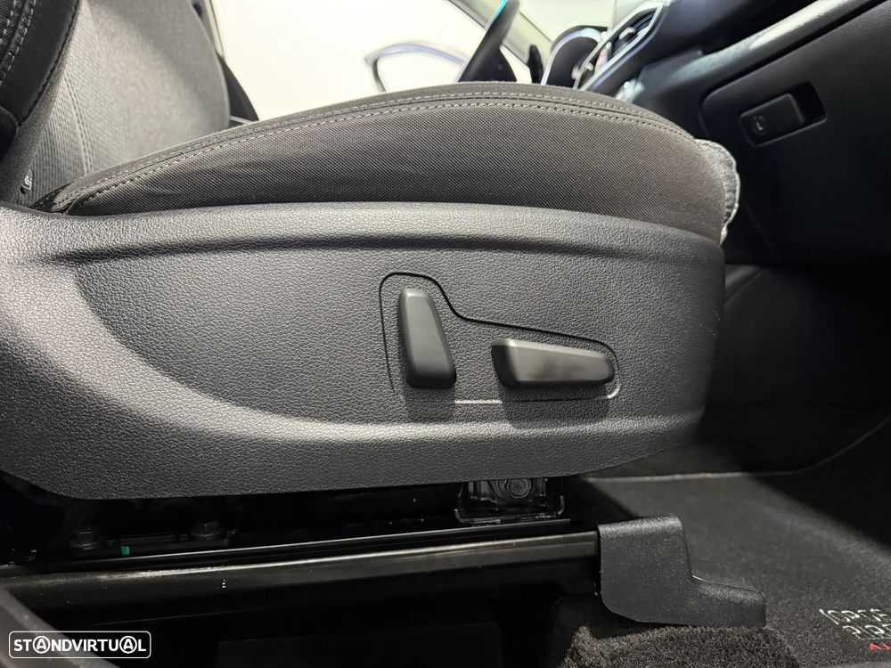 Hyundai Santa Fe 2.0 CRDi Executive - 40