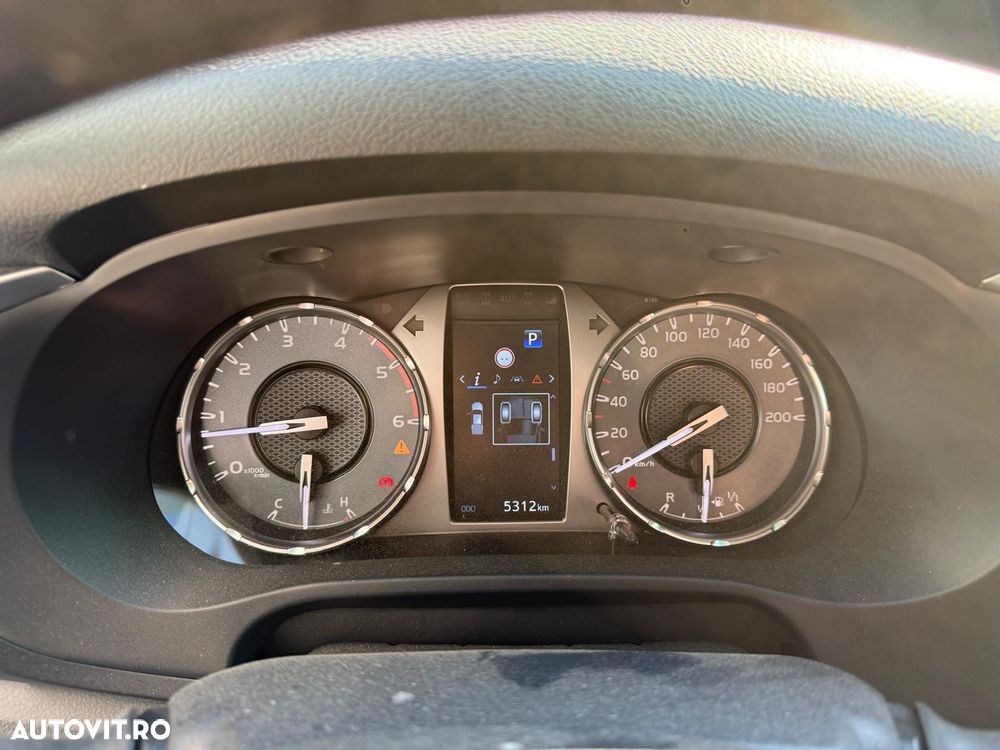 Toyota Hilux 2.4D 150CP 4x4 Double Cab AT Executive - 12