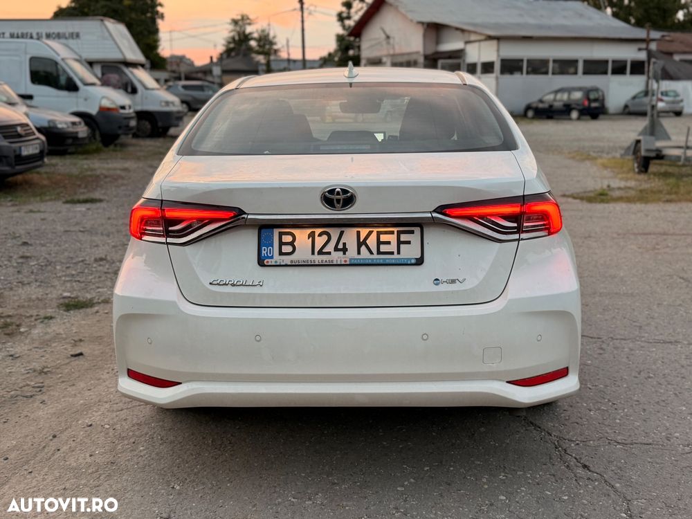 Toyota Corolla - 9