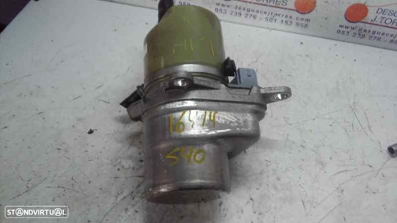 BOMBA DIREÇÃO VOLVO S40 II 2005 - - 2