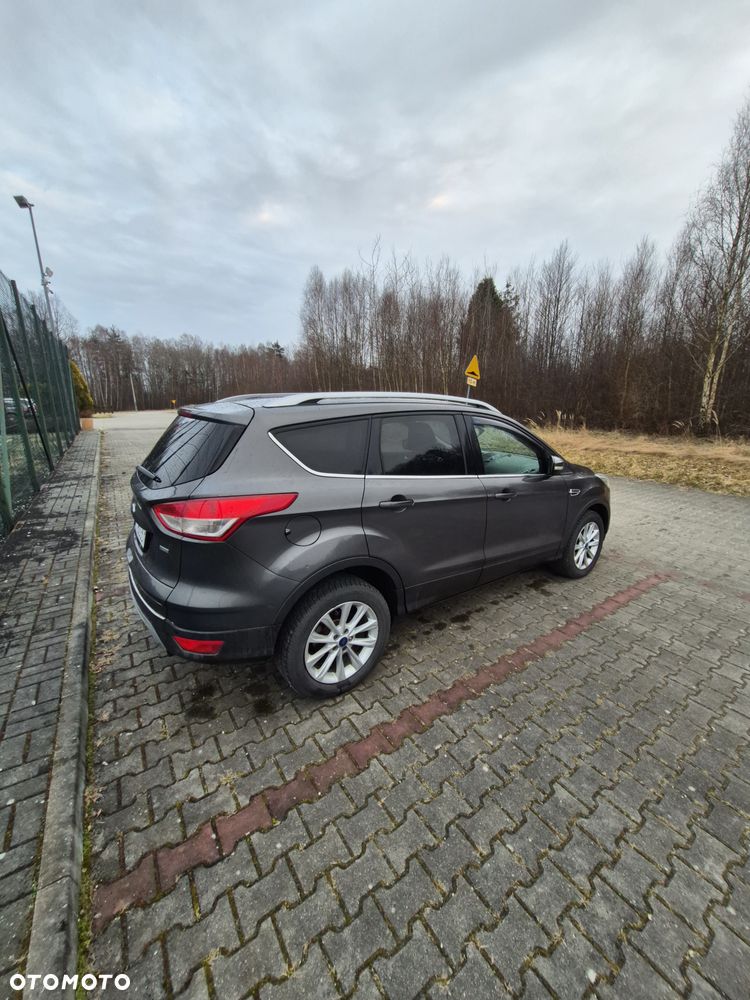 Ford Kuga 1.5 EcoBoost 2x4 Titanium - 9