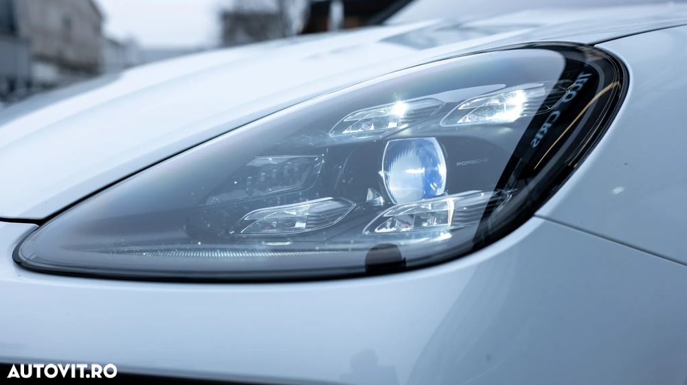 Porsche Cayenne E-Hybrid Tiptronic S - 17