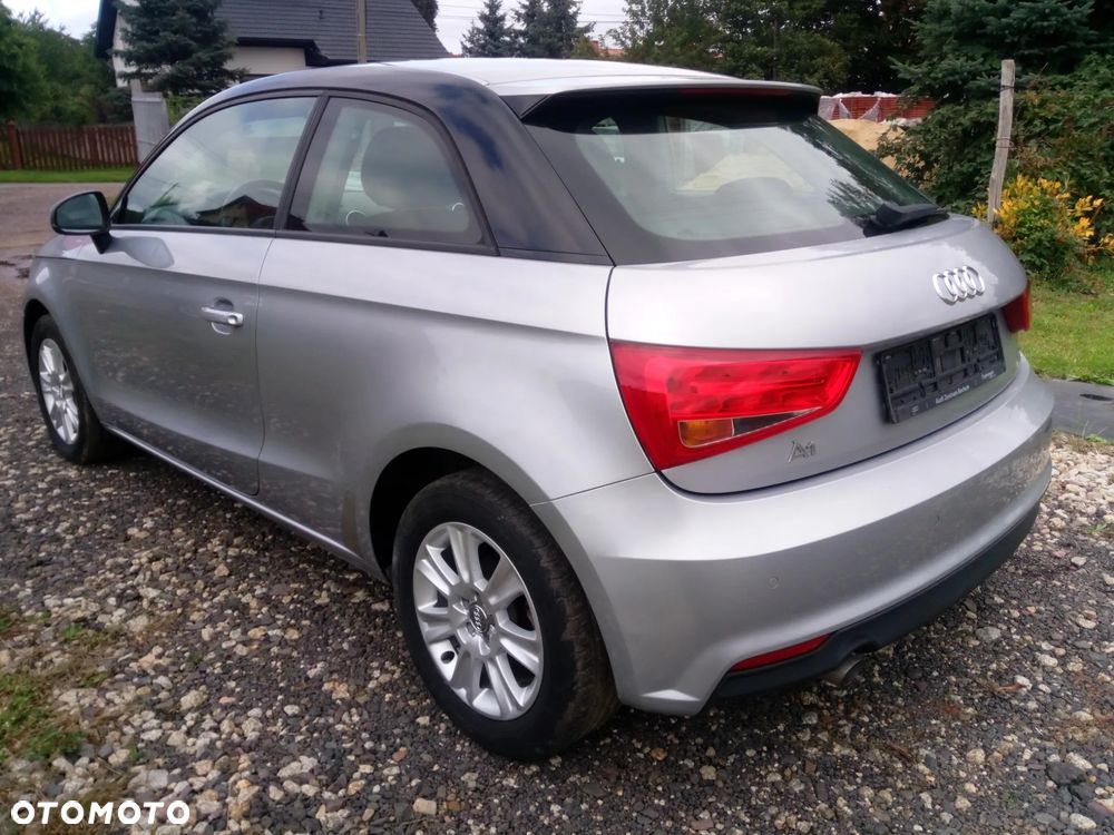 Audi A1 3-drzwiowe 1.6 TDI Ambition S tronic - 5