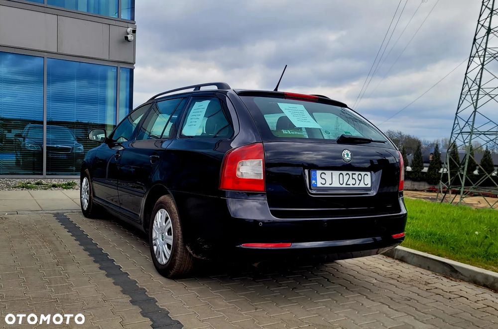 Skoda Octavia 2.0 TDI DPF Elegance - 4