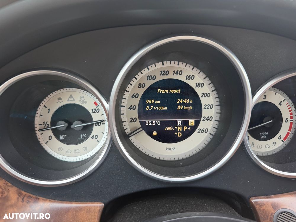 Mercedes-Benz CLS 350 CDI DPF BlueEFFICIENCY 7G-TRONIC - 14