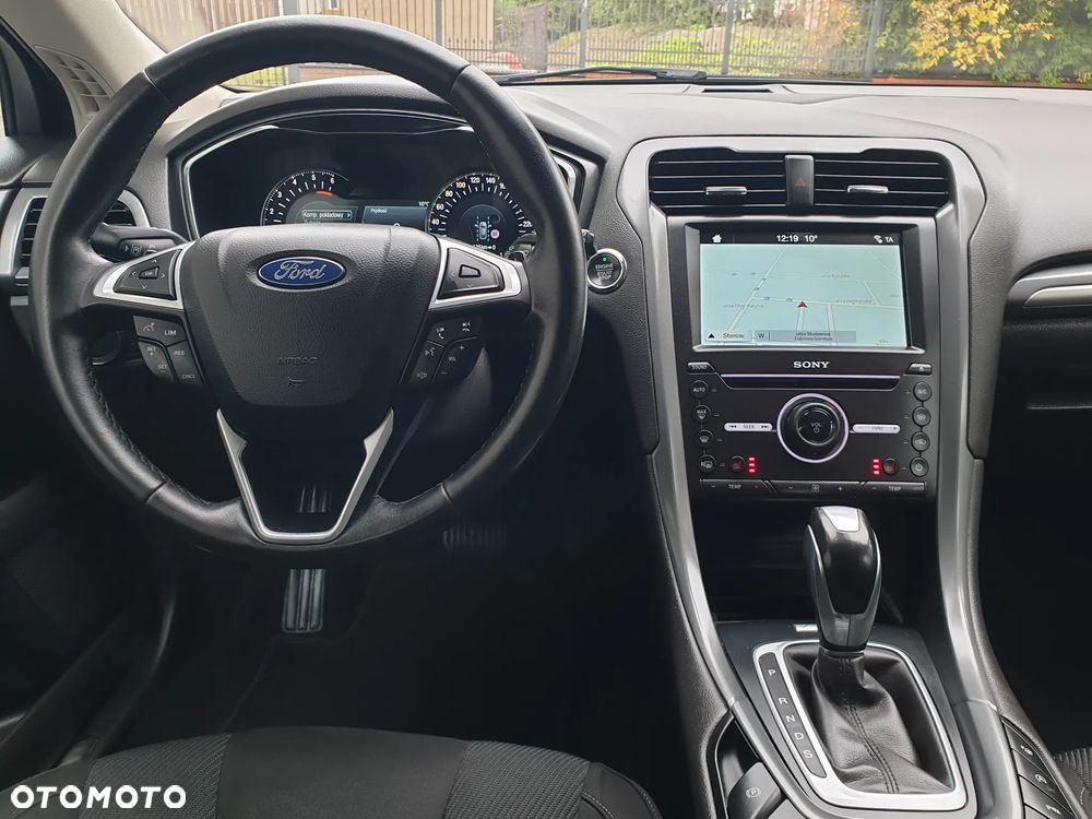 Ford Mondeo 2.0 TDCi Titanium PowerShift - 6