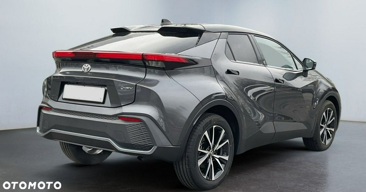 Toyota C-HR - 8