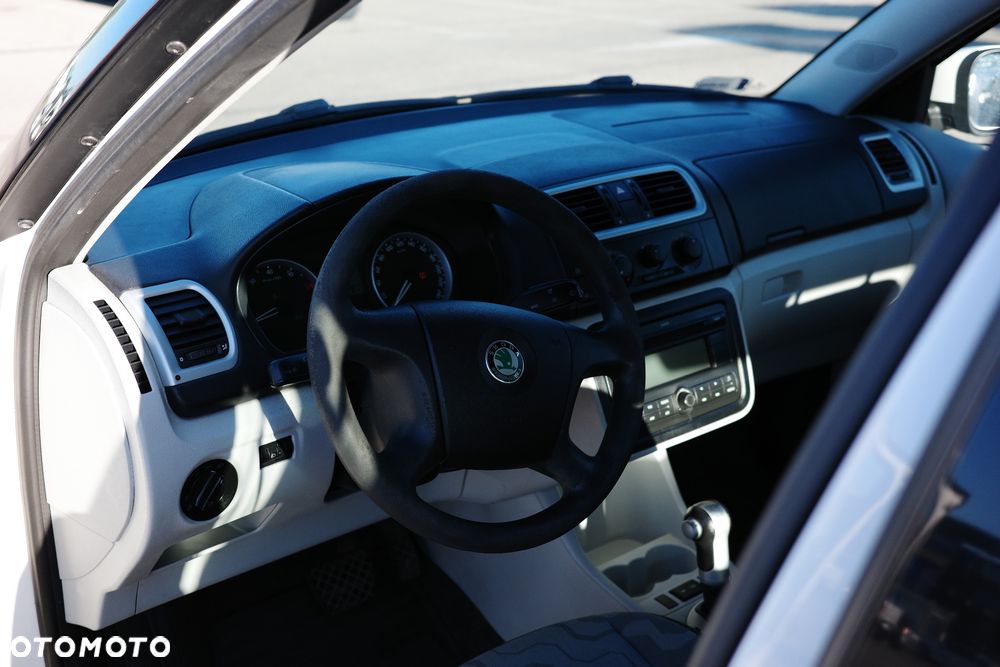Skoda Fabia 1.6 16V Classic - 8