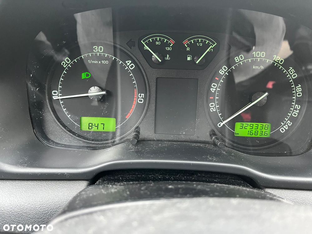Skoda Octavia 1.9 TDI Tour Plus Ice+ - 5