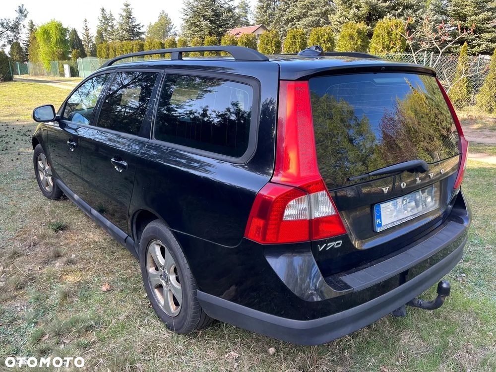 Volvo V70 2.0D Momentum - 4