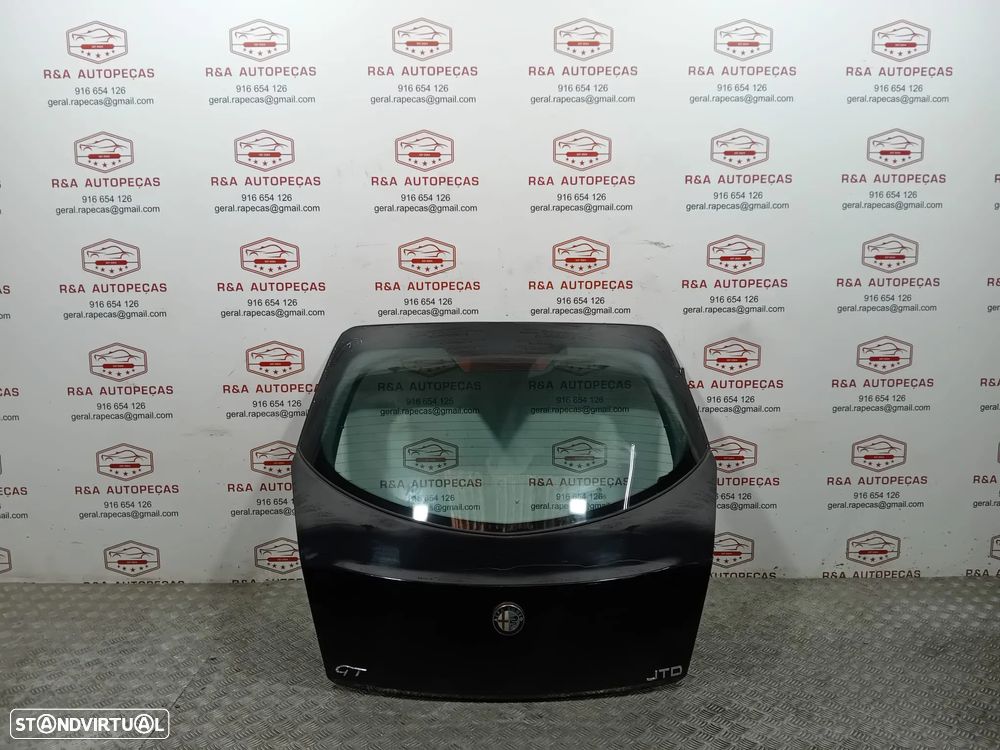 Tampa Porta Mala Alfa Romeo GT Original - 2
