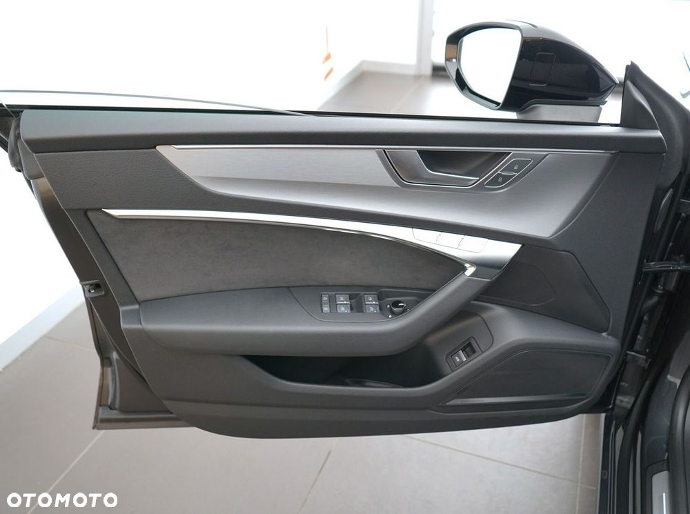 Audi A7 Sportback - 13