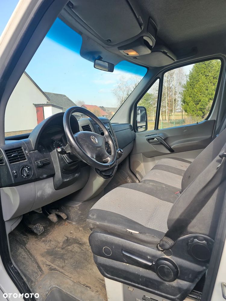 Volkswagen Crafter - 11