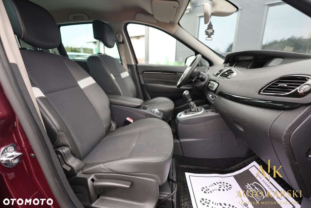 Renault Scenic - 38
