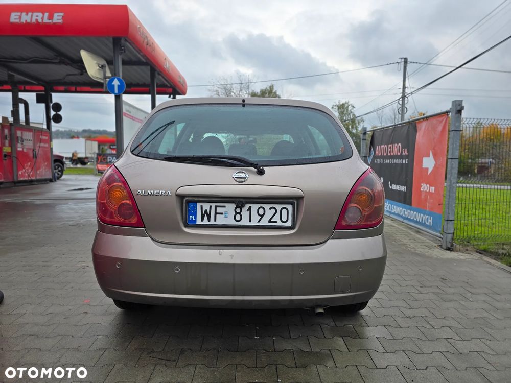 Nissan Almera II 1.5 Visia - 4