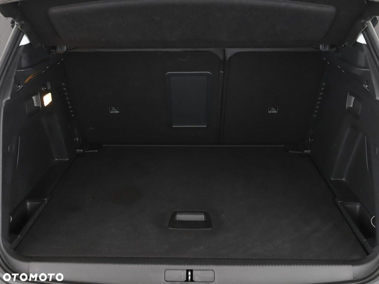 Peugeot 3008 1.2 PureTech Allure Pack S&S EAT8 - 20
