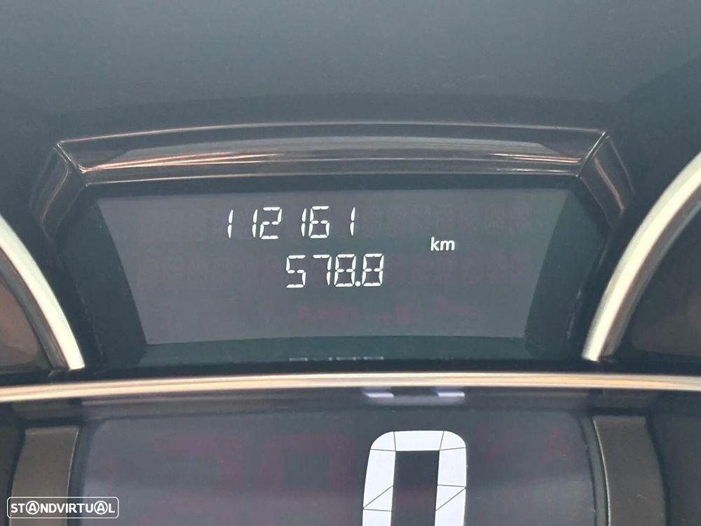 Renault Clio 0.9 TCe Limited - 9