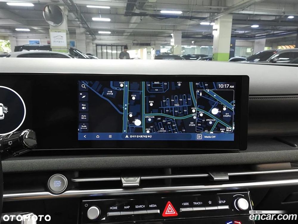 Hyundai Tucson - 8