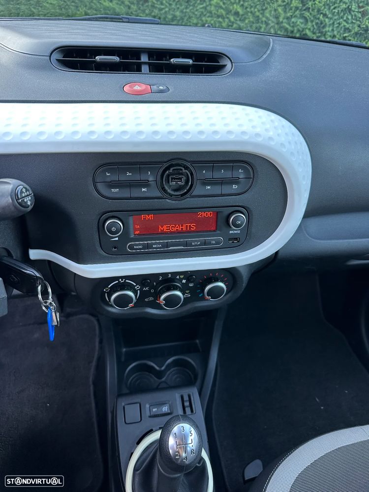 Renault Twingo E-Tech — fotografia 9