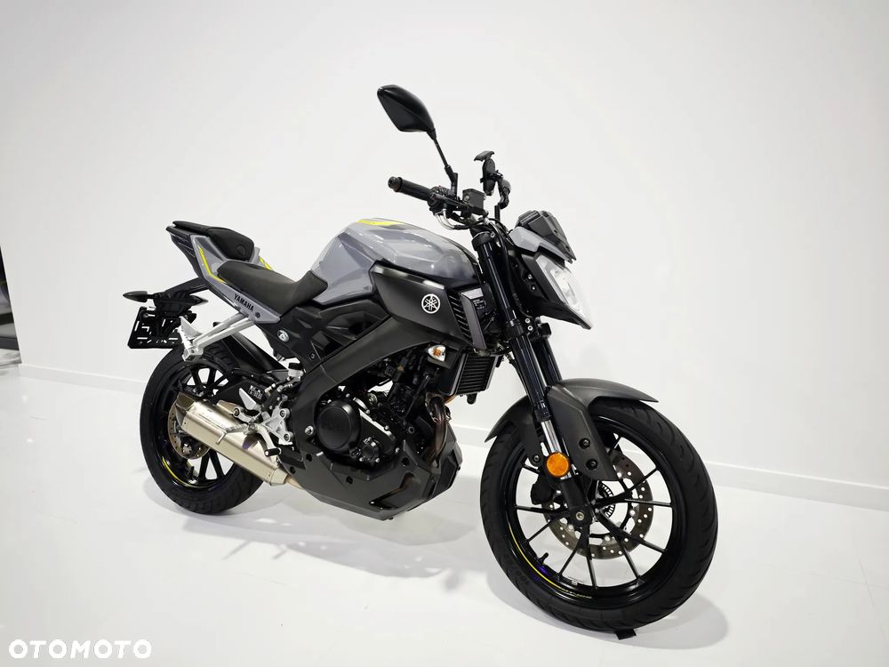 Yamaha MT - 2