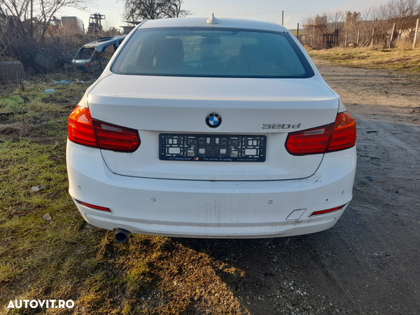 Dezmembram Bmw F30 184 cp