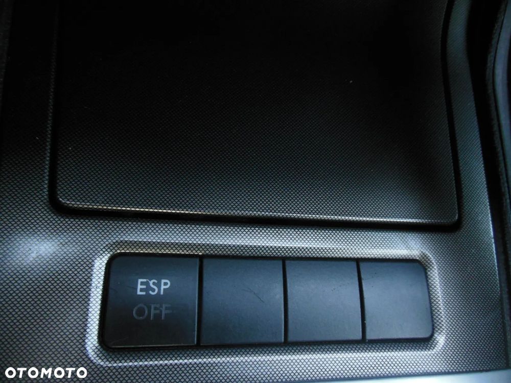 Volkswagen Golf 1.9 TDI DSG Edition - 12