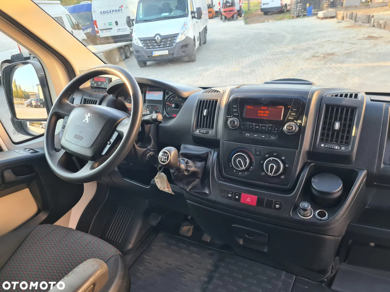 Peugeot Boxer - 17