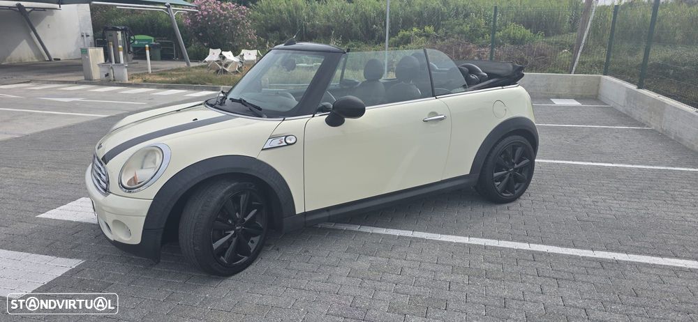 MINI Cabrio Cooper - 1