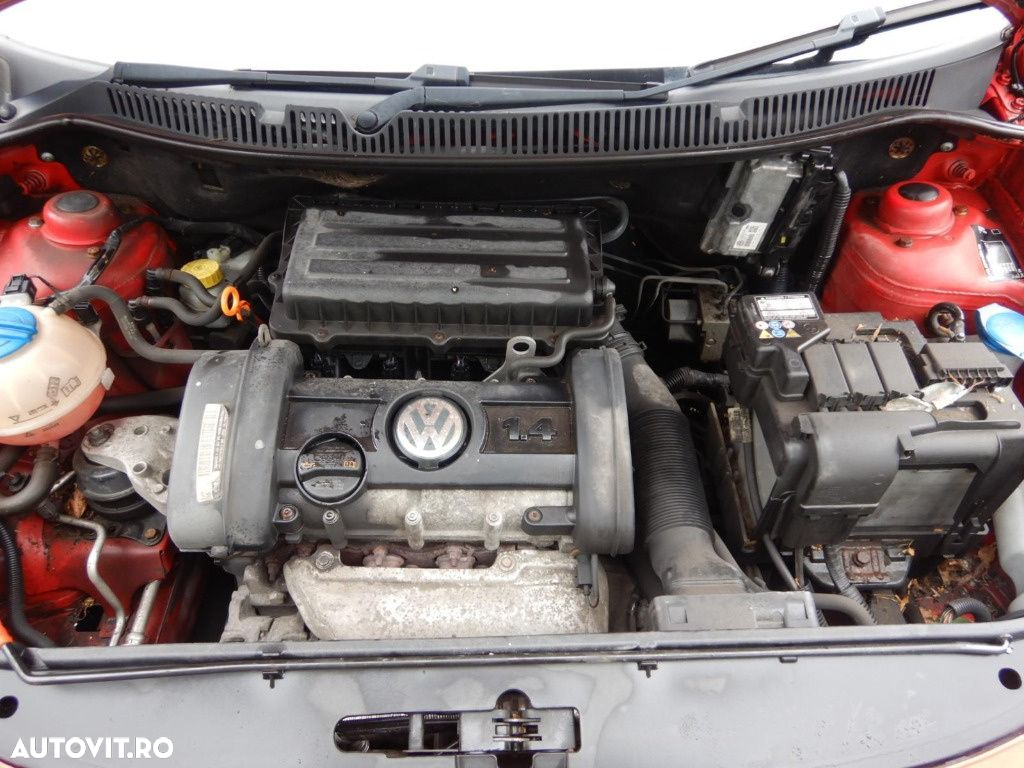 Far dreapta Volkswagen Polo 9N 2008 Hatchback 1.4 i - 11