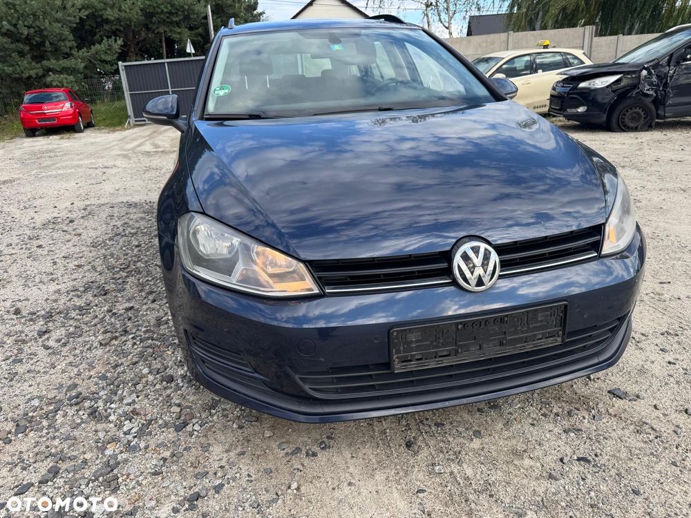 Volkswagen Golf 1.6 TDI Trendline - 4