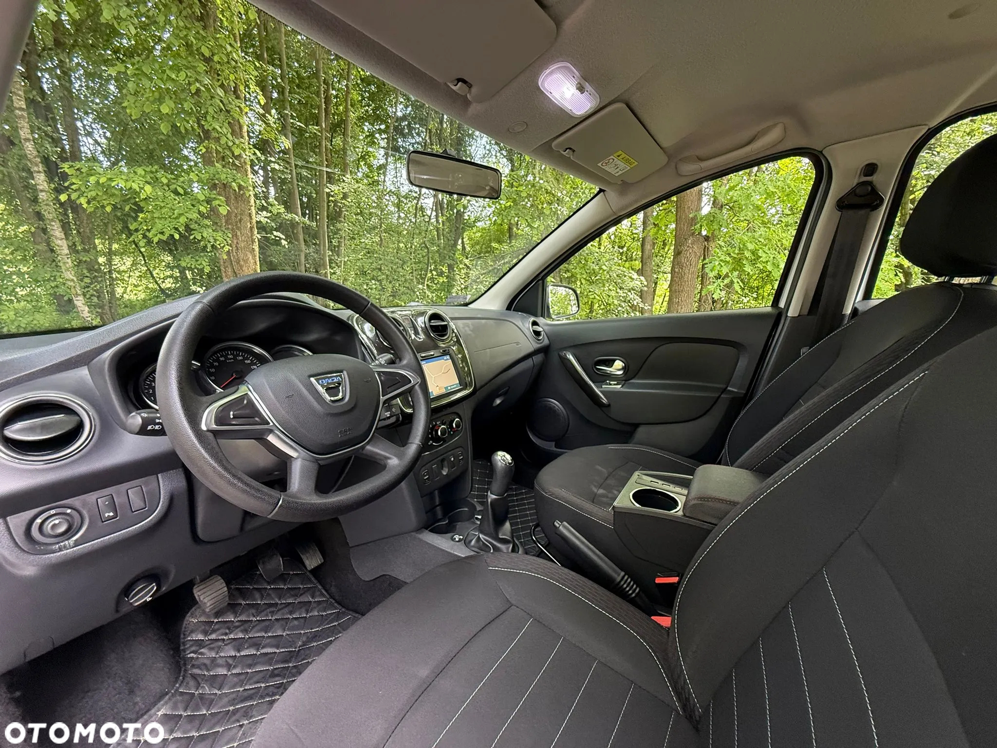 Dacia Logan MCV 1.0 TCe Laureate S&S - 17