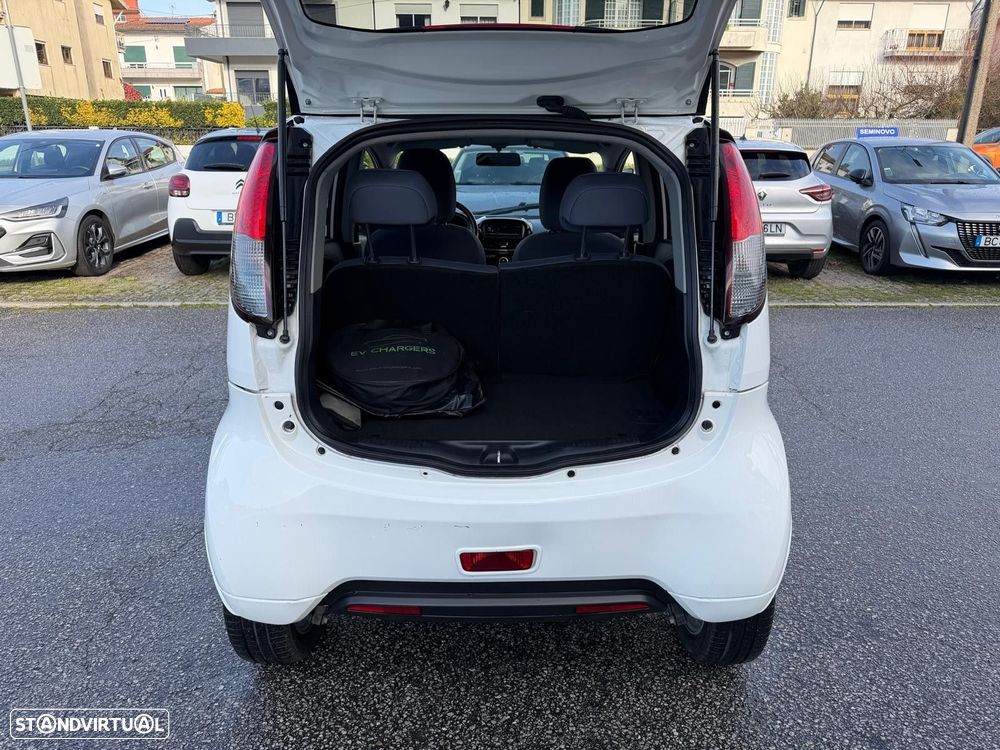 Peugeot iOn Standard - 13