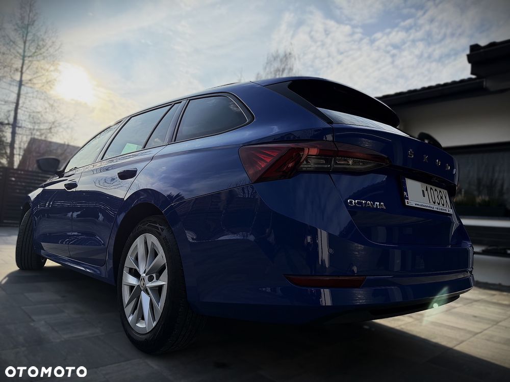 Skoda Octavia 2.0 TDI Ambition - 11